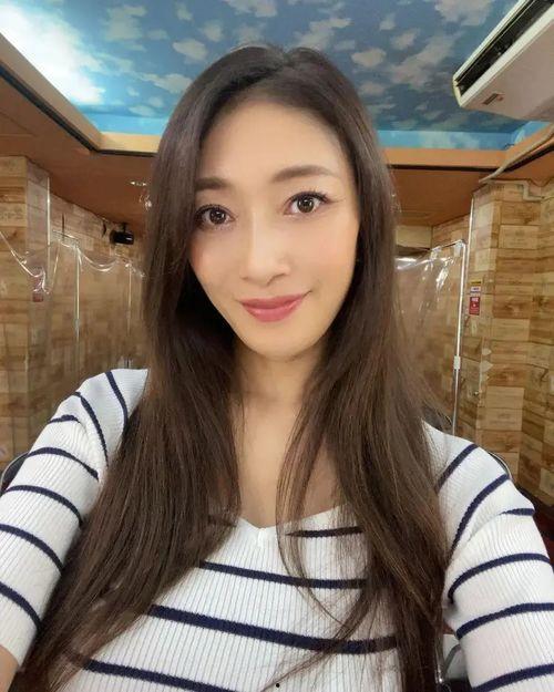 小早川怜子在线视频,揭秘网络红人的魅力与影响力